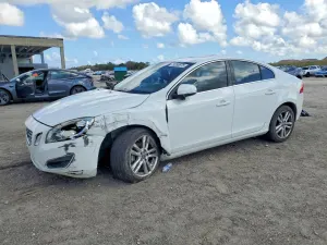 Volvo S60 2.4L 5 2012