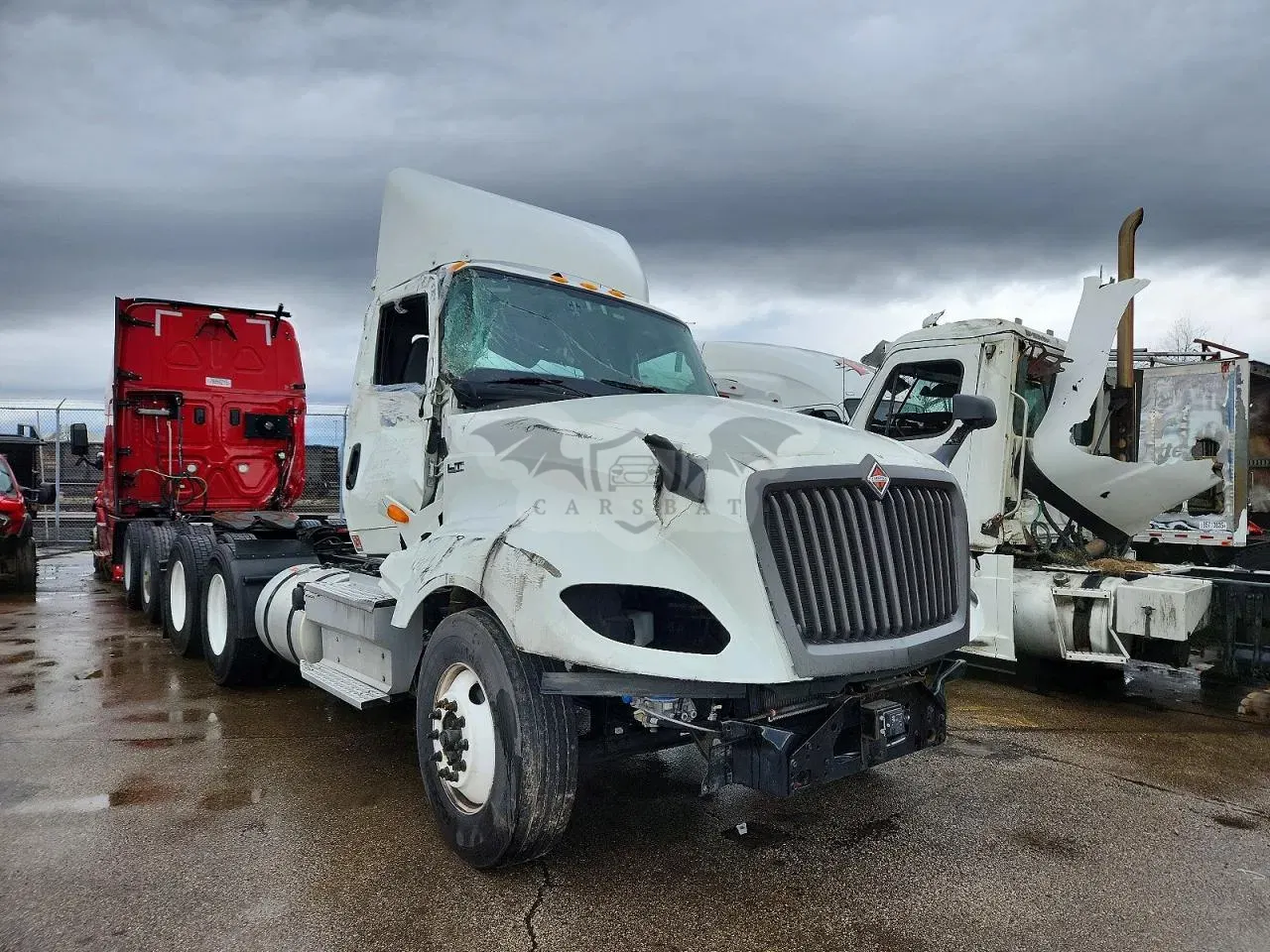 International LT Series 12.4L 6 2025
