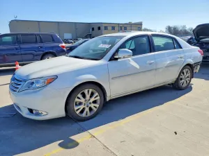 Toyota Avalon 3.5L 6 2011