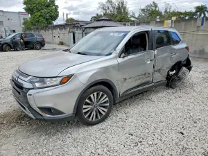 Mitsubishi Outlander 2.4L 4 2020