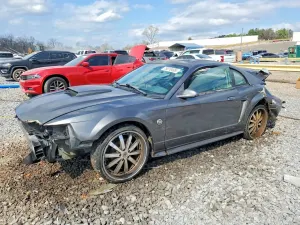 Ford Mustang 3.9L 6 2004