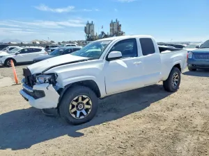 Toyota Tacoma 2.7L 4 2022