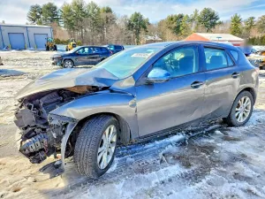 Mazda 3 2.5L 4 2011