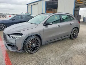 Mercedes-Benz GLA 2.0L 4 2021