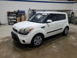 Kia Soul 1.6L 4 2013