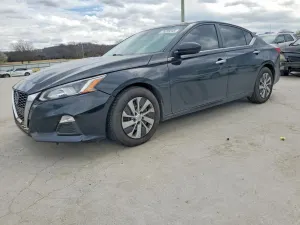 Nissan Altima 2.5L 4 2020