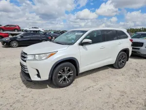 Toyota Highlander 3.5L 6 2018