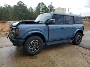 Ford Bronco 2.3L 4 2025