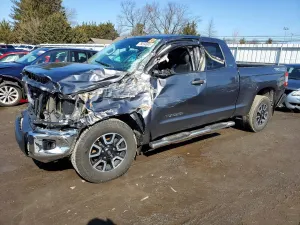Toyota Tundra 5.7L 8 2019