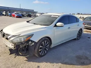 Nissan Altima 2.5L 4 2017