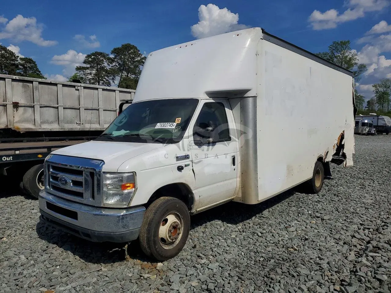 Ford E-450 6.2L 8 2019