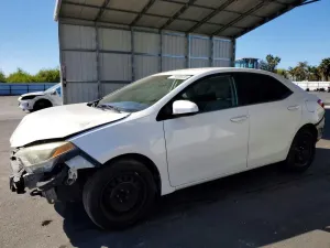 Toyota Corolla 1.8L 4 2016