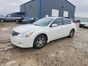 Nissan Altima 2.5L 4 2012