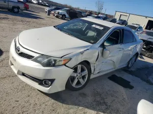 Toyota Camry 2.5L 4 2014