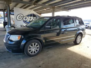 Chrysler Town & Country 4.0L 6 2010