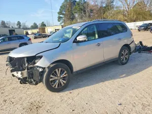 Nissan Pathfinder 3.5L 6 2020