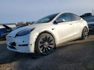 Tesla Model Y 2022