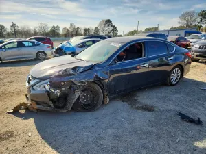 Nissan Altima 2.5L 4 2017