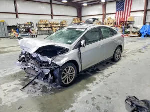 Ford Focus 2.0L 4 2017