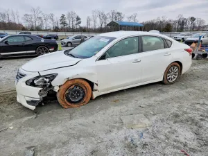 Nissan Altima 2.5L 4 2015