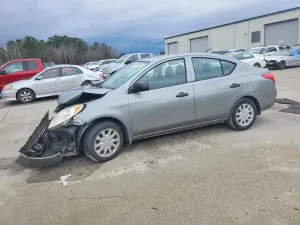 Nissan Versa 1.6L 4 2014