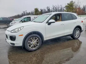 Porsche Cayenne 3.6L 6 2016