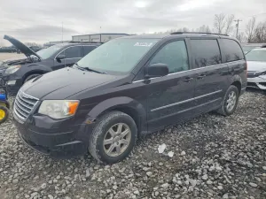 Chrysler Town & Country 3.8L 6 2010