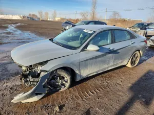 Hyundai Elantra 2.0L 4 2021