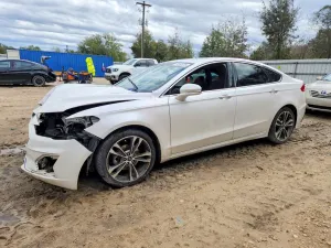 Ford Fusion 2.0L 4 2019