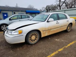 Lincoln Town Car 4.6L 8 2001