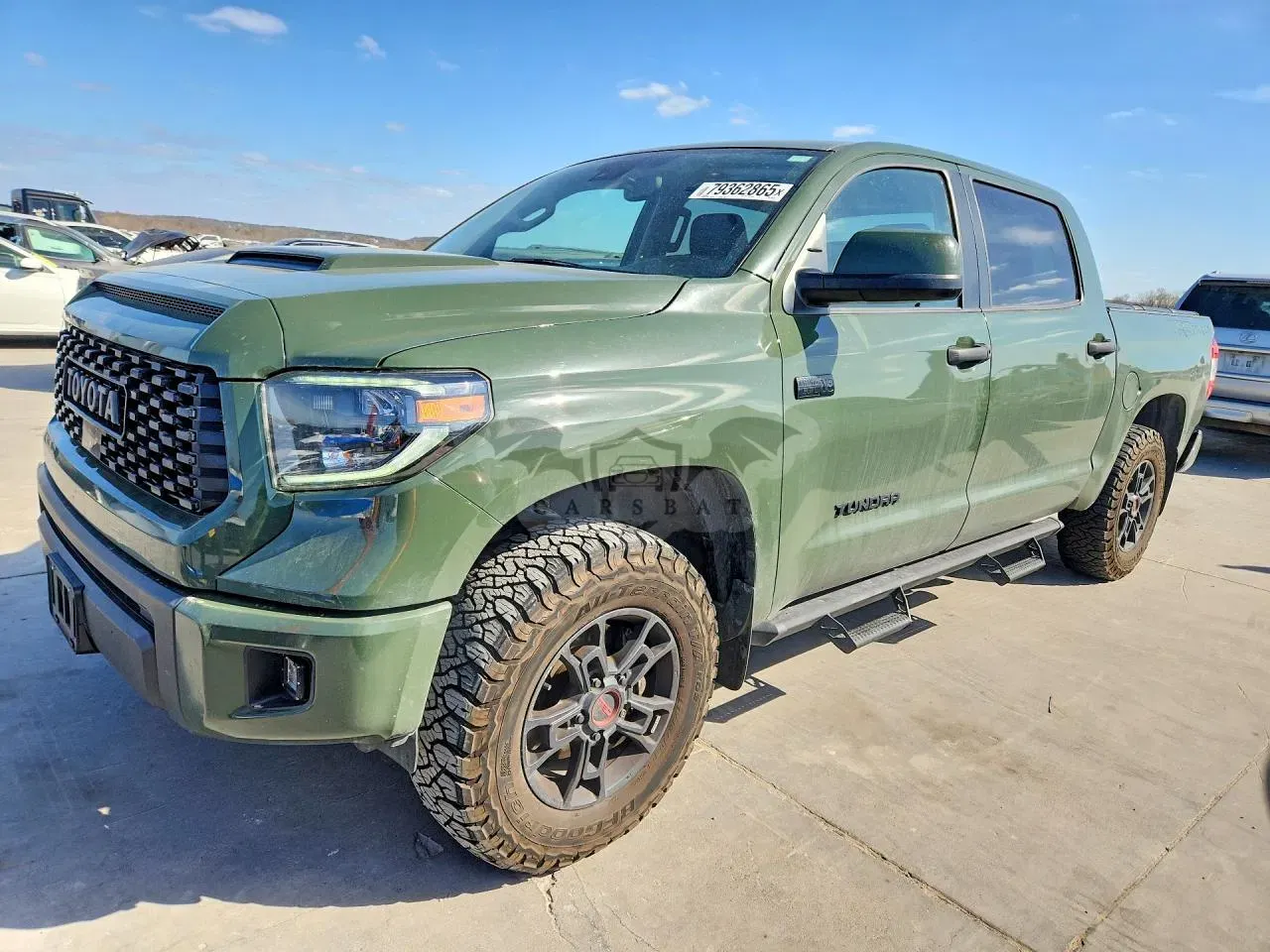 Toyota Tundra 5.7L 8 2020