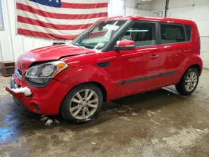 Kia Soul 2.0L 4 2012