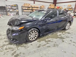 Toyota Camry 2.5L 4 2018
