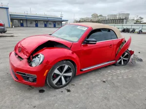 Volkswagen Beetle 2.0L 4 2013