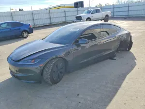 Tesla Model 3 2025