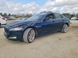 Jaguar XF 3.0L 6 2017