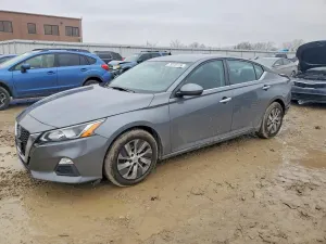 Nissan Altima 2.5L 4 2020