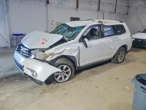 Toyota Highlander 2.7L 4 2011