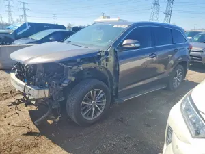 Toyota Highlander 3.5L 6 2019