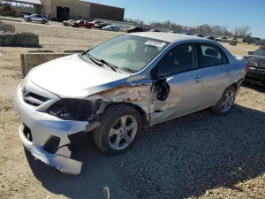Toyota Corolla 1.8L 4 2012
