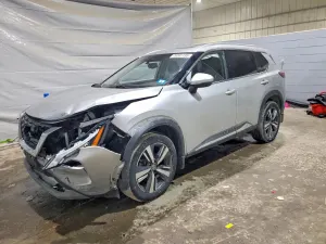 Nissan Rogue 2.5L 4 2021