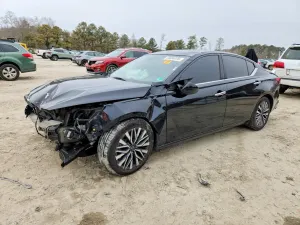 Nissan Altima 2.5L 4 2023
