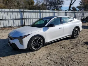 Kia K4 2.0L 4 2025