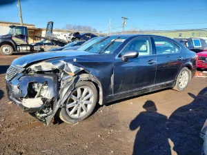 Lexus LS 4.6L 8 2007