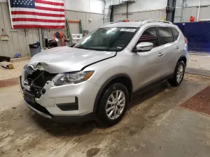 Nissan Rogue 2.5L 4 2020