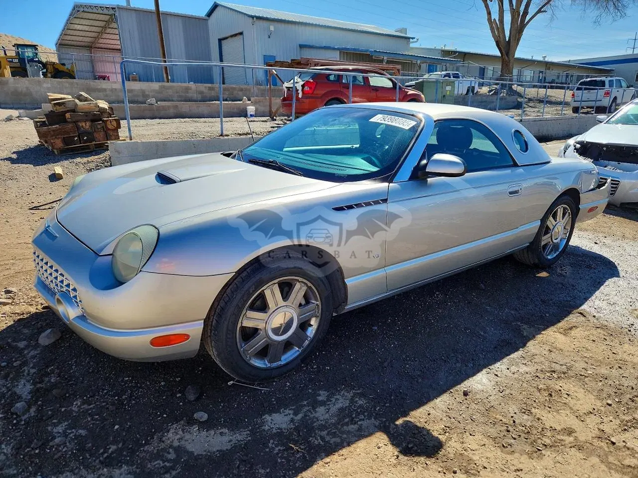 Ford Thunderbird 3.9L 8 2004
