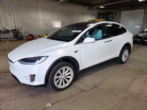 Tesla Model X 2018