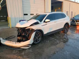 Volkswagen Tiguan 2.0L 4 2022