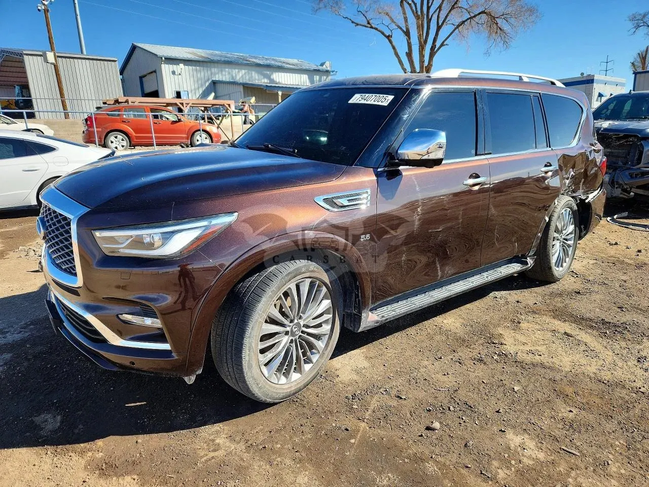 Infiniti QX80 5.6L 8 2018