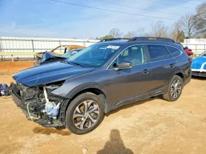 Subaru Outback 2.4L 4 2021
